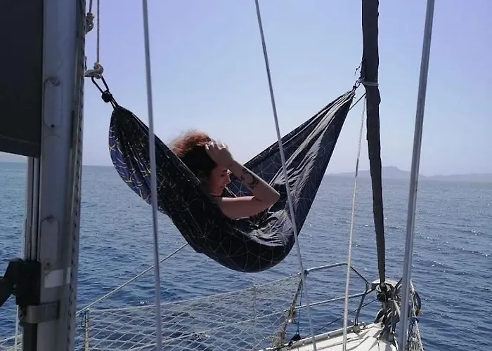 2-cottage Yacht With 2 Showers Datça